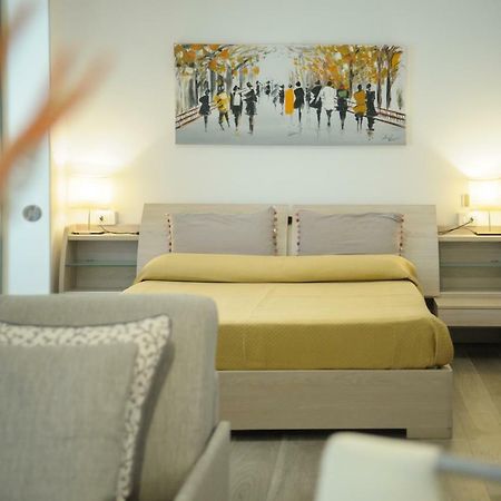 Andrea Luxury Apartments - D'Azeglio Bologna Eksteriør bilde