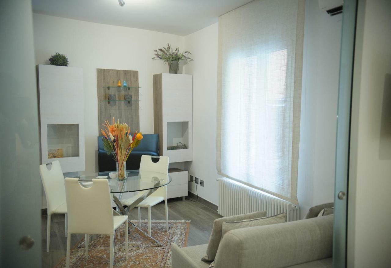 Andrea Luxury Apartments - D'Azeglio Bologna Eksteriør bilde